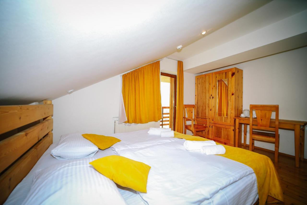 Alpenhaus Kazbegi Hotel & Restaurant المظهر الخارجي الصورة