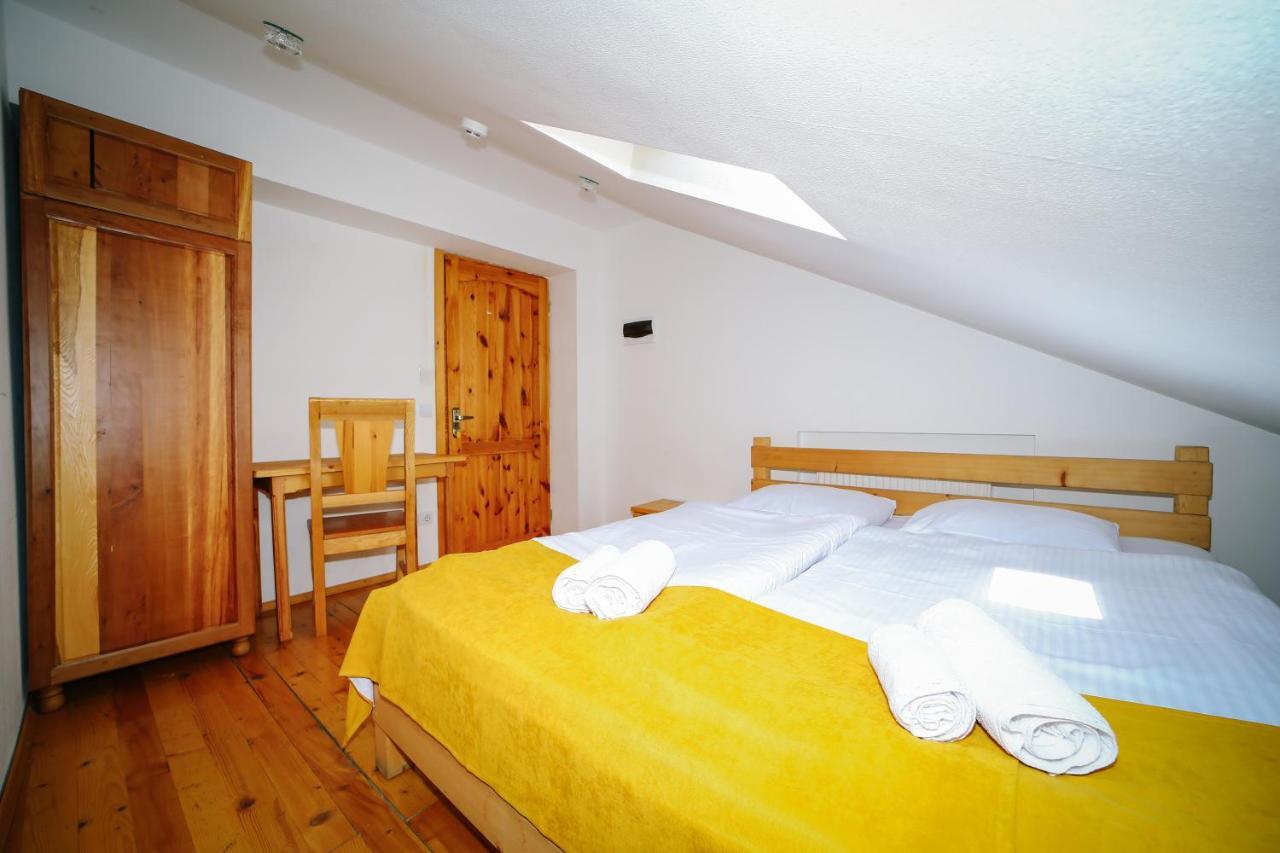 Alpenhaus Kazbegi Hotel & Restaurant المظهر الخارجي الصورة